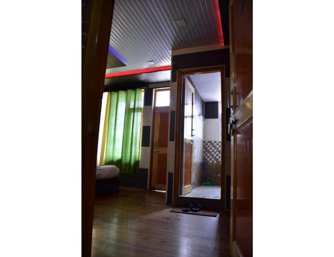 Hotel Peak View, Lahaul Sissu Exterior foto